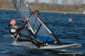 Hans komt&nbsp;over de finish van een heat tijdens de Regio Cup. Mooie foto.